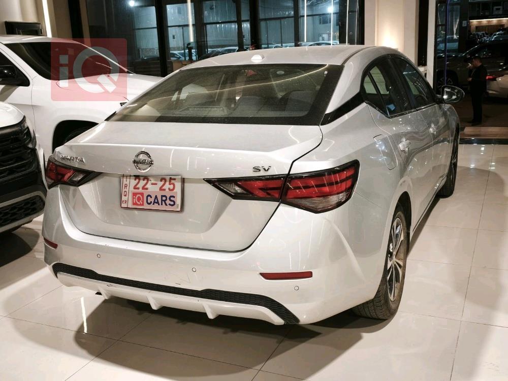 نيسان سنترا